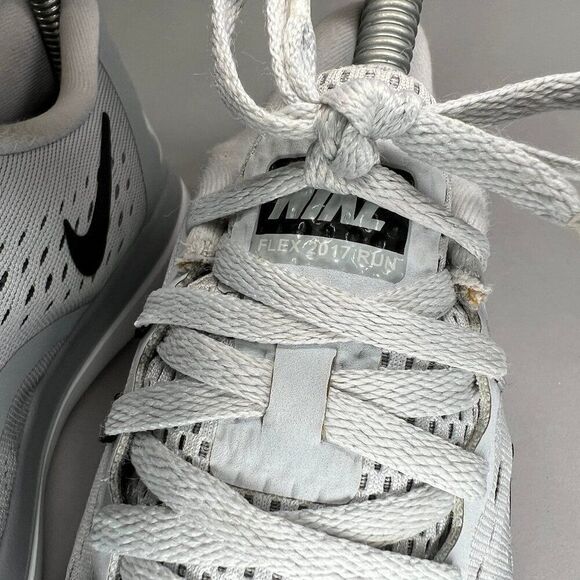Nike Flex 2017 Run Running Shoes Women's Size 6.5 Grey Athletic Training Sneaker - Picture 4 of 12